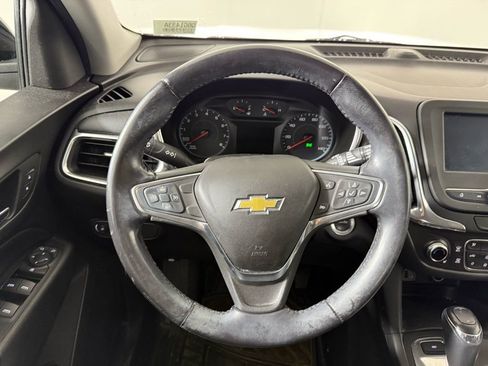 Used 2018 Chevrolet Equinox LT image 14