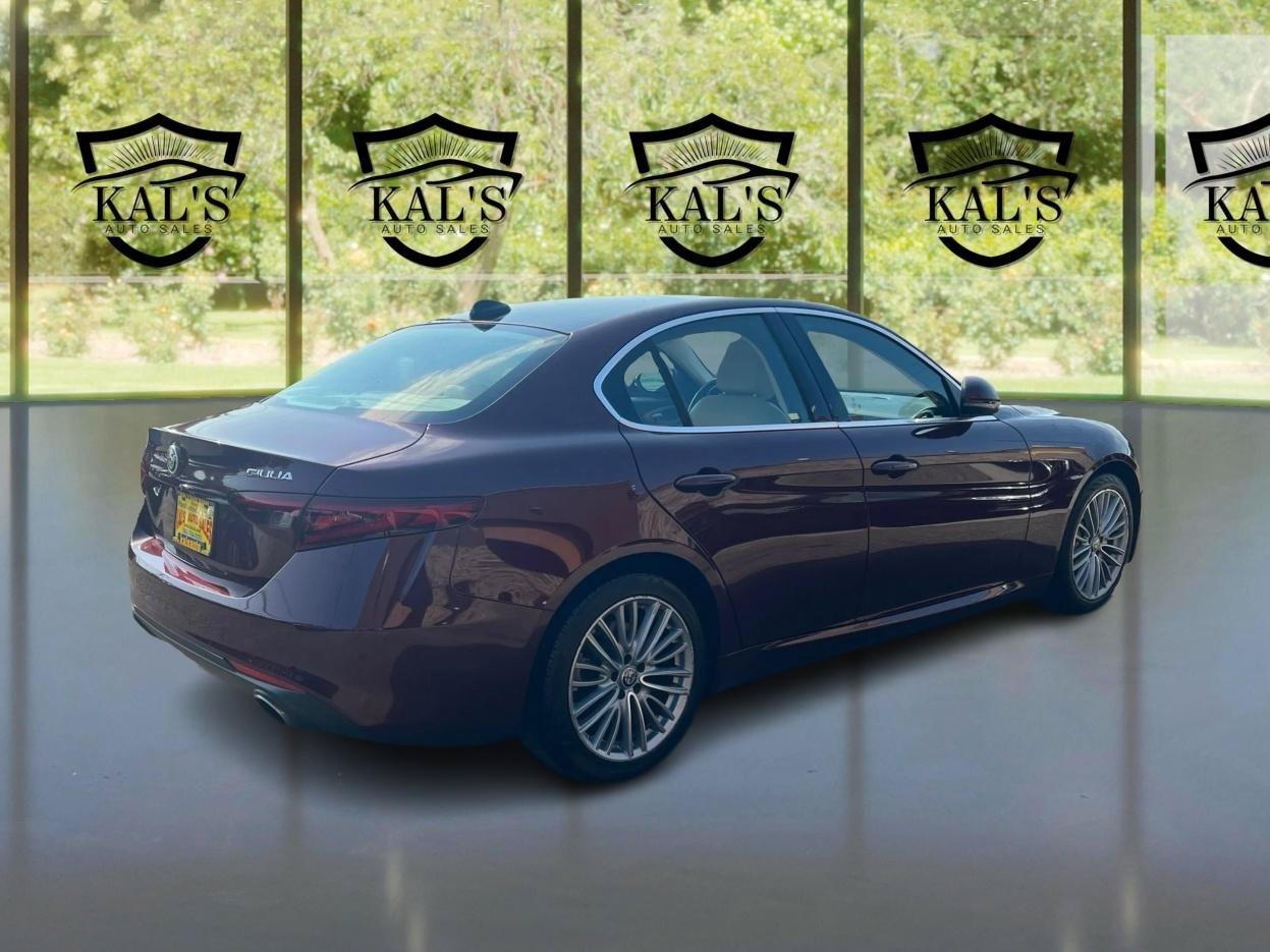 Used 2019 Alfa Romeo Giulia Ti w/ Quick Order Package 22X Lusso AWD/4WD image 5