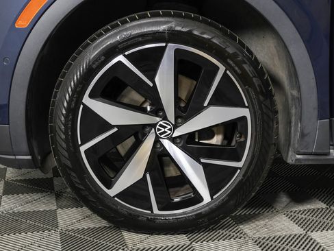 Used 2023 Volkswagen ID.4 Pro S AWD/4WD image 25