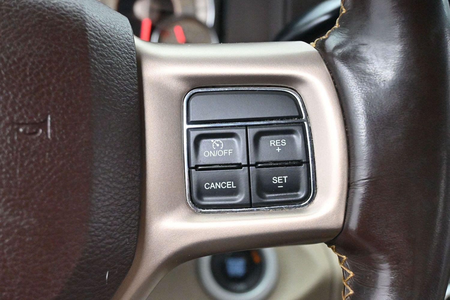 Used 2018 RAM 2500 Longhorn w/ Convenience Group AWD/4WD image 17