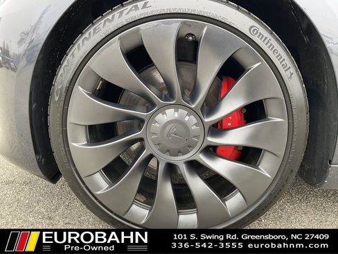 Used 2023 Tesla Model 3 Performance image 33