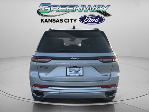 Used 2022 Jeep Grand Cherokee Summit w/ Advanced Protech Group IV image 6
