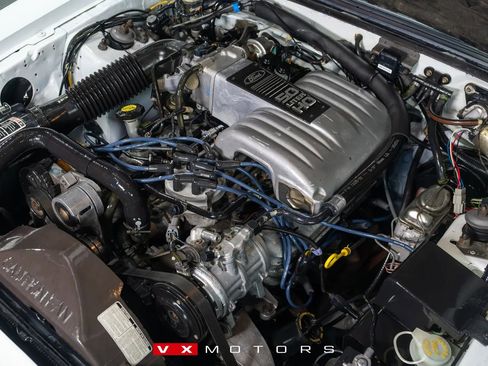 Used 1986 Ford Mustang GT image 3