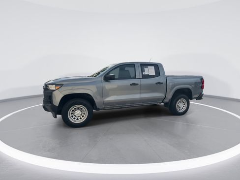 Used 2023 Chevrolet Colorado W/T RWD image 5