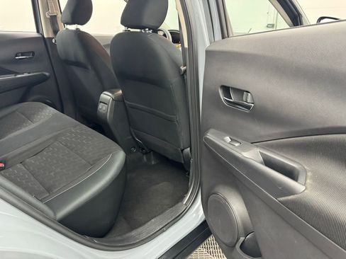 Used 2024 Nissan Kicks SV image 30