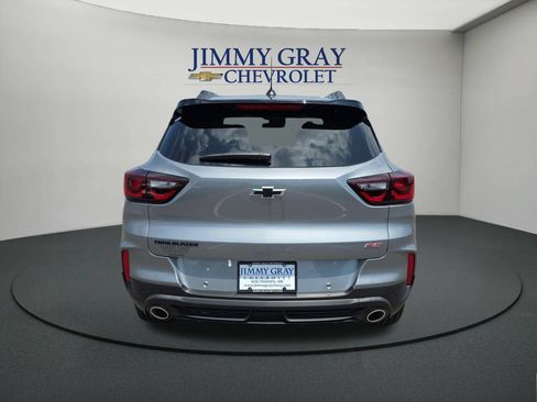 New 2026 Chevrolet TrailBlazer RS w/ Convenience Package FWD image 4