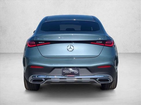 New 2026 Mercedes-Benz GLC 300 GLC 300 image 8