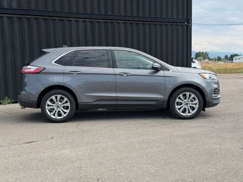Used 2024 Ford Edge Titanium AWD/4WD image 6