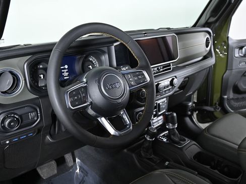 Used 2024 Jeep Wrangler High Altitude image 13