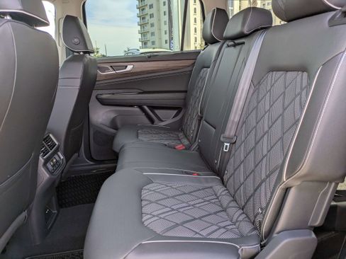 New 2026 Volkswagen Atlas SEL Premium R-Line AWD/4WD image 15