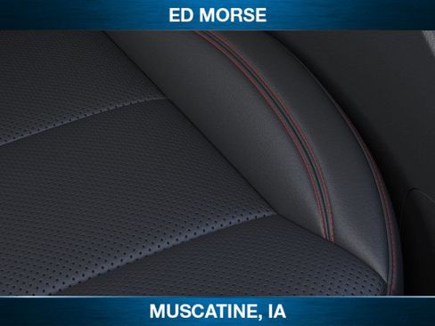 New 2026 Chevrolet Trax RS w/ Sunroof Package image 21