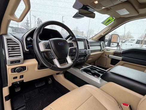 Used 2017 Ford F350 Lariat w/ Lariat Ultimate Package image 14