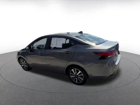 Used 2025 Nissan Versa SV FWD image 10