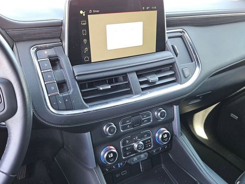 Used 2023 GMC Yukon SLT image 18