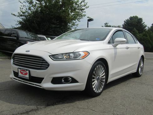 Used 2016 Ford Fusion Titanium AWD/4WD image 3