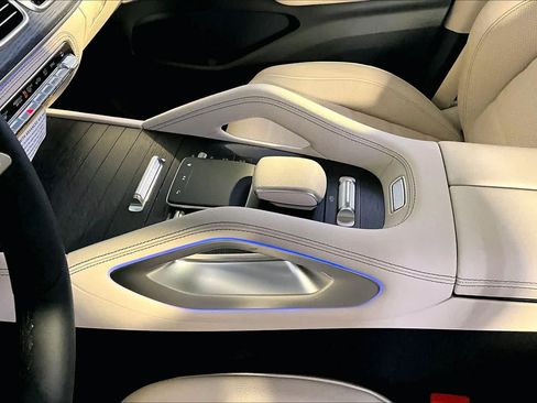 New 2026 Mercedes-Benz GLE 450 4MATIC image 10