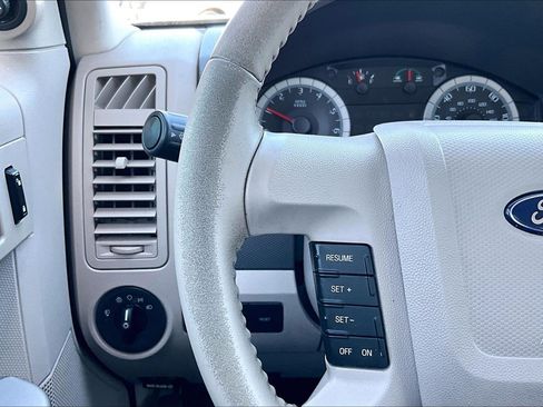 Used 2008 Ford Escape 2WD Hybrid image 19