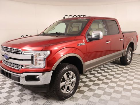 Used 2019 Ford F150 Lariat w/ Equipment Group 502A Luxury AWD/4WD image 12