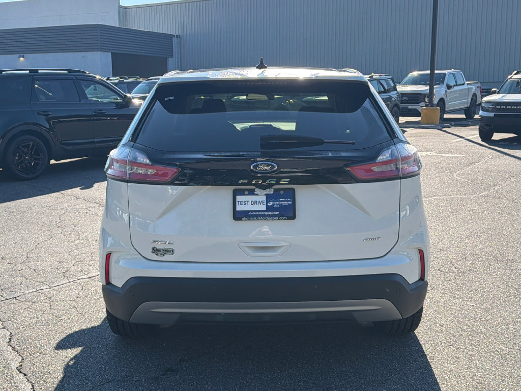 Used 2023 Ford Edge SEL w/ Convenience Package AWD/4WD image 6