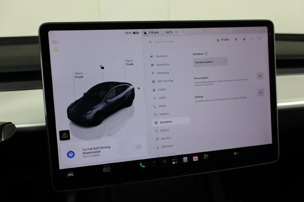 Used 2023 Tesla Model Y Long Range AWD/4WD image 35