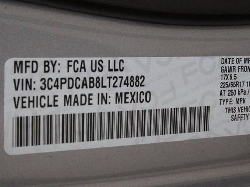 Used 2020 Dodge Journey SE w/ Blacktop Package FWD image 32