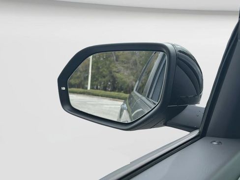 New 2026 Volkswagen Atlas Peak Edition image 11