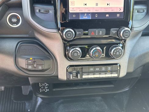 New 2026 RAM 3500 Tradesman AWD/4WD image 27
