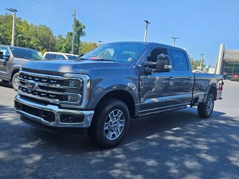 New 2026 Ford F250 Lariat image 3