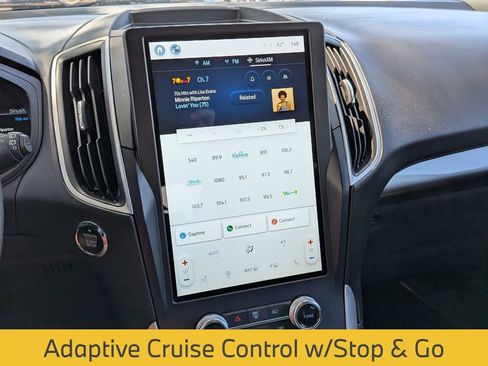 Used 2024 Ford Edge SEL image 10