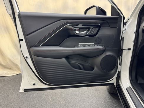 Used 2025 Acura ADX A-Spec image 12