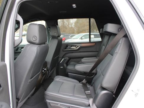 Used 2025 GMC Yukon Denali image 27