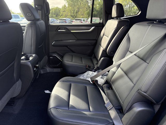 New 2027 GMC Acadia Elevation w/ Black Edition AWD/4WD image 6