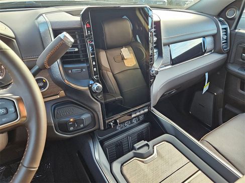 New 2026 RAM 3500 Longhorn image 22