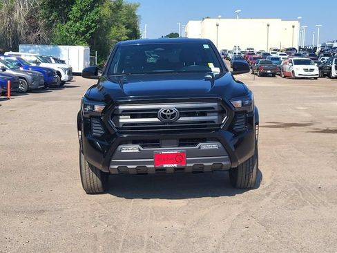 Used 2024 Toyota Tacoma SR5 AWD/4WD image 7