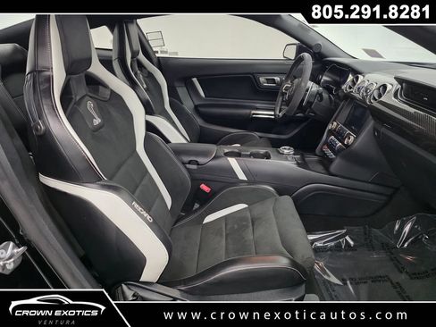 Used 2020 Ford Mustang Shelby GT500 w/ Technology Package RWD image 11