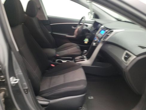 Used 2016 Hyundai Elantra GT FWD image 21