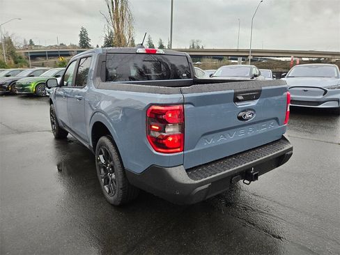 New 2026 Ford Maverick Lariat w/ Black Appearance Package image 7
