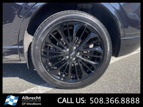 Used 2023 Lincoln Corsair Reserve w/ Equipment Group 201A AWD/4WD image 32