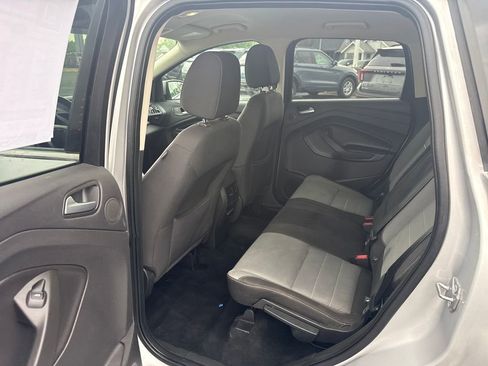 Used 2014 Ford Escape SE w/ Equipment Group 201A FWD image 14