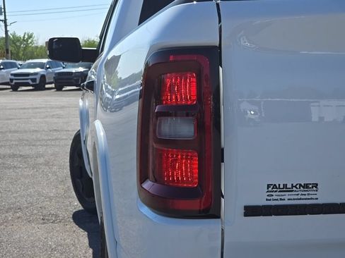 Used 2025 RAM 1500 Big Horn AWD/4WD image 12