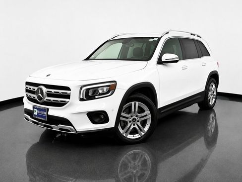 Used 2021 Mercedes-Benz GLB 250 4MATIC image 1