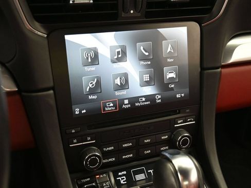 Certified 2017 Porsche 911 Carrera 4S AWD/4WD image 21