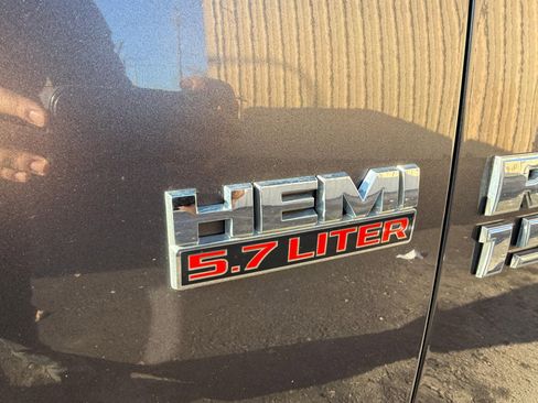 Used 2016 RAM 1500 Classic SLT image 25