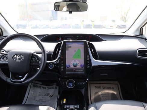 Used 2022 Toyota Prius Prime XLE image 14