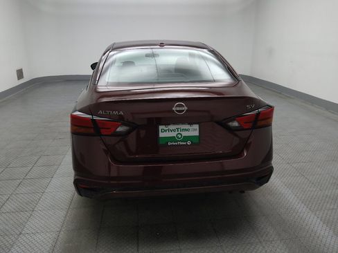 Used 2024 Nissan Altima 2.5 SV FWD image 6