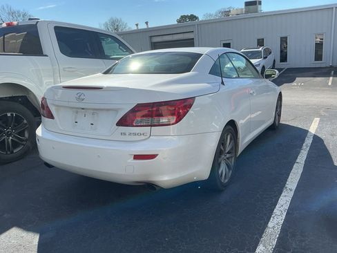 Used 2014 Lexus IS 250C image 4