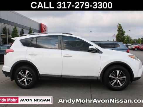 Used 2018 Toyota RAV4 XLE w/ Plus Extra Value Package AWD/4WD image 6