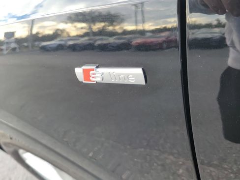 Used 2021 Audi Q3 2.0T Premium w/ Convenience Package image 7