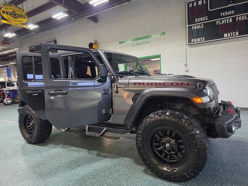 Used 2019 Jeep Wrangler Unlimited Rubicon AWD/4WD image 2