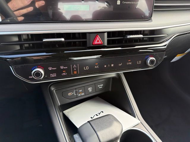 New 2026 Kia K5 LXS FWD image 18